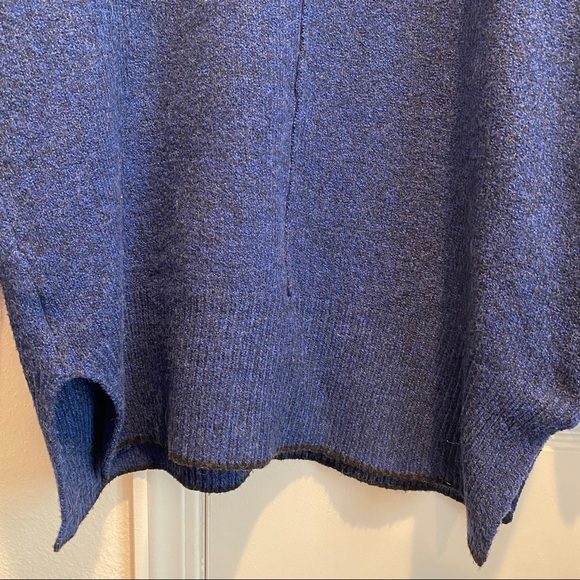 John + Jenn Sweater - Picture 3 of 7